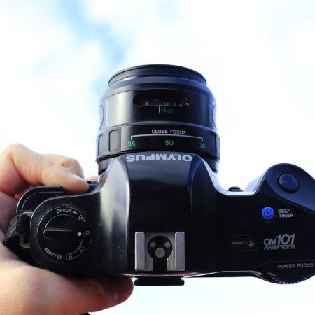 Olympus OM101, una cámara peculiar