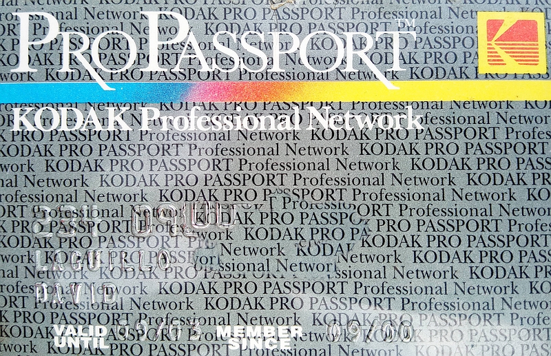 KODAK Professional Network emitía las tarjetas ProPassport, con las que se podía acceder a promociones y descuentos.